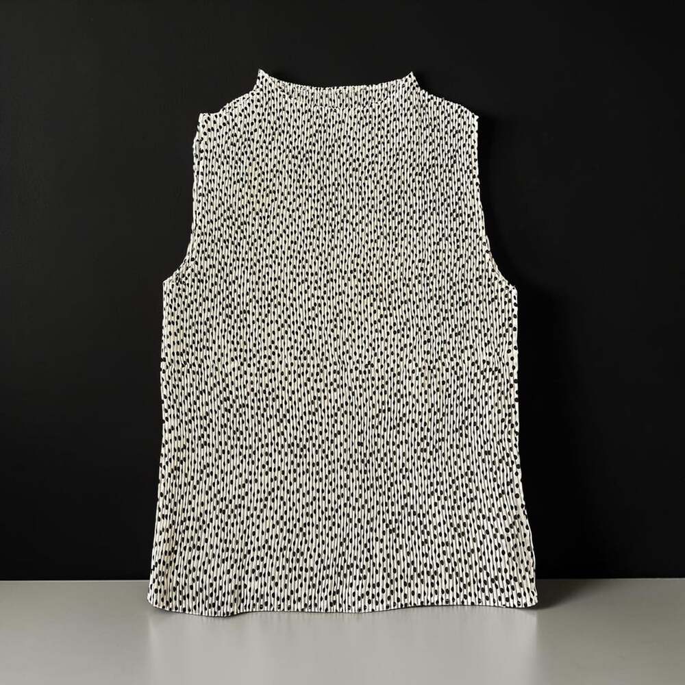Impressions Pleated Mock Neck Tank Top Size L Black White Polka Dot